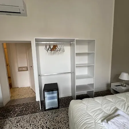 Luxury Room Anelli Center Of Roma Exterior photo