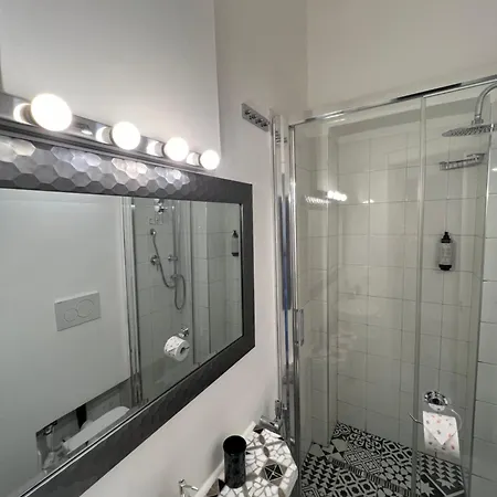 Luxury Room Anelli Center Of Roma Exterior photo